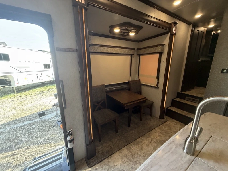 2019 HEARTLAND LANDMARK 365 LM LAFAYETTE