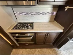 2019 HEARTLAND LANDMARK 365 LM LAFAYETTE