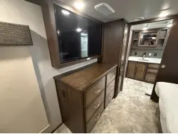 2019 HEARTLAND LANDMARK 365 LM LAFAYETTE