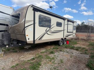 2018 FOREST RIVER ROCKWOOD ULTRA LITE