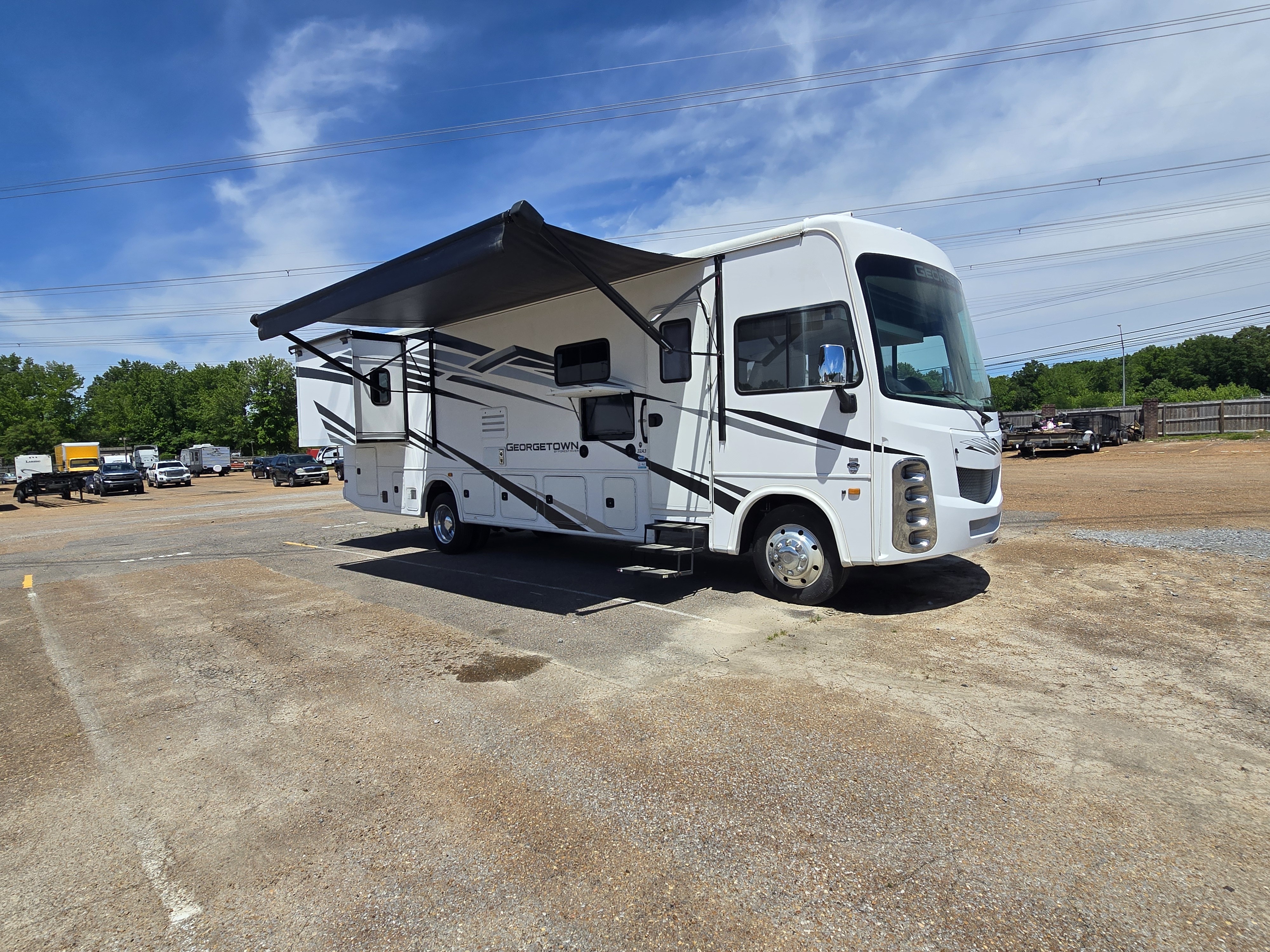 2021 Forest River GEORGETOWN 3 SERIES GT3 32A3 in bartlett TN