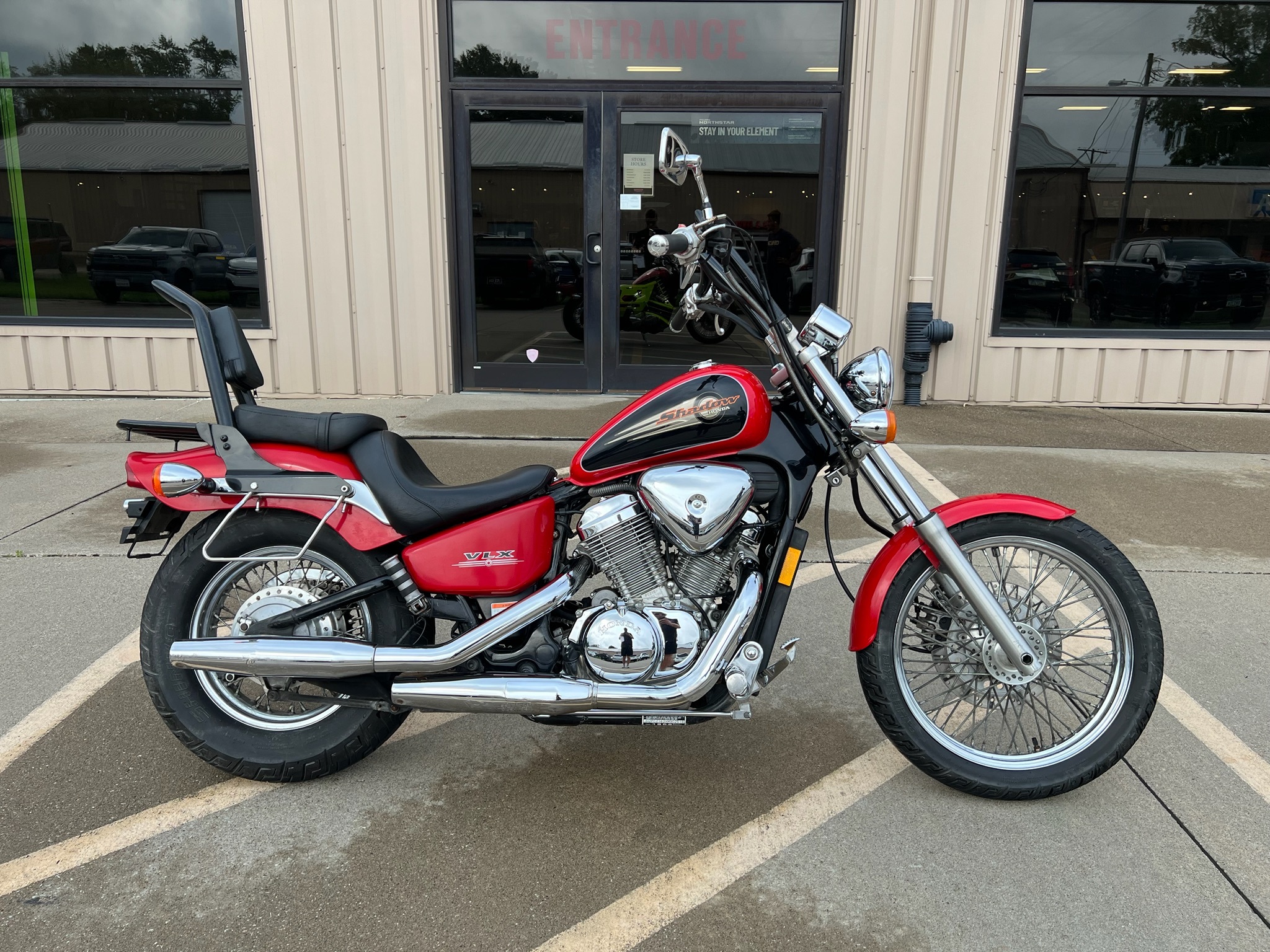 1999 Honda Shadow VLX Deluxe VLX DELUXE in Bettendorf, IA
