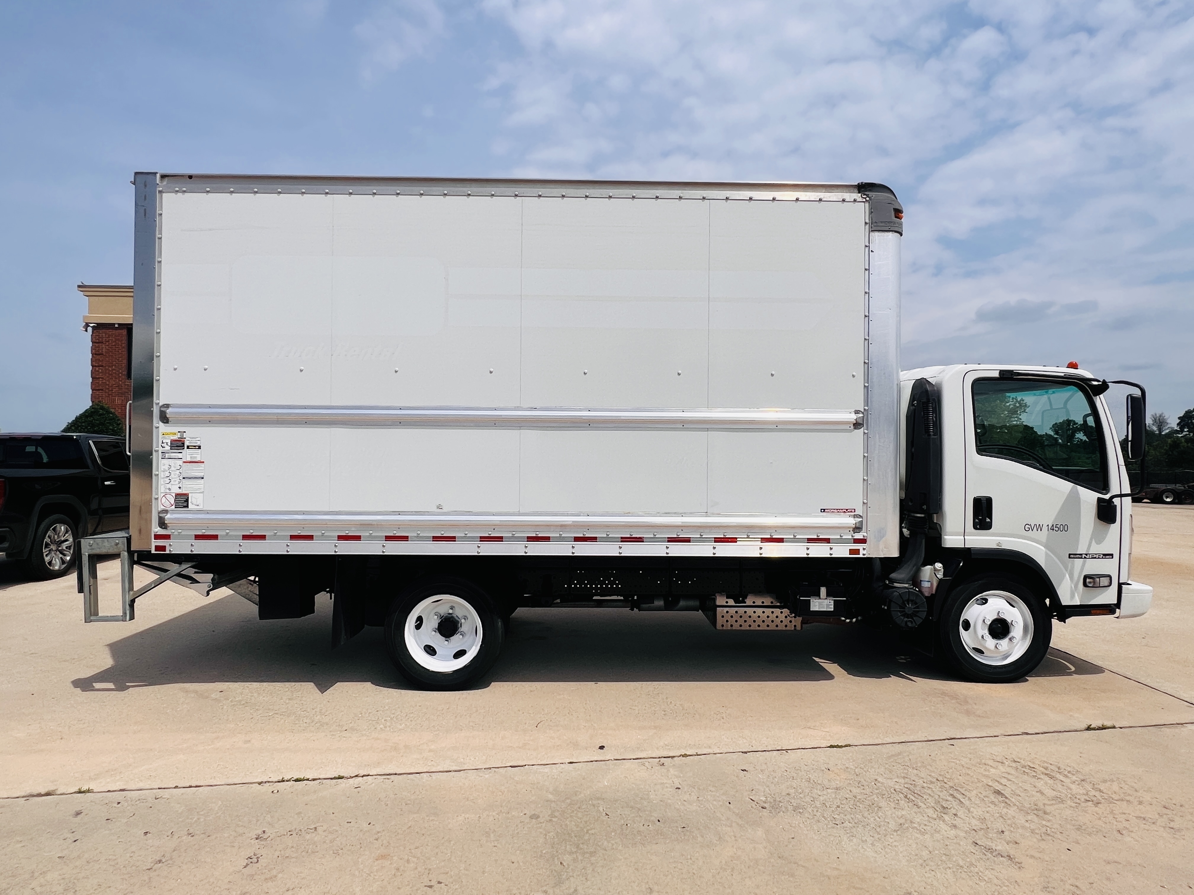 2021 ISUZU NPR HD in Jefferson, GA