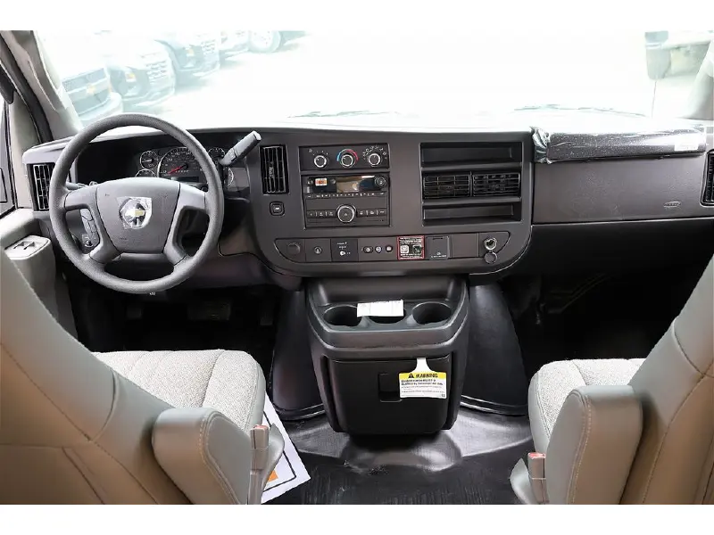 2026 CHEVROLET Express 3500