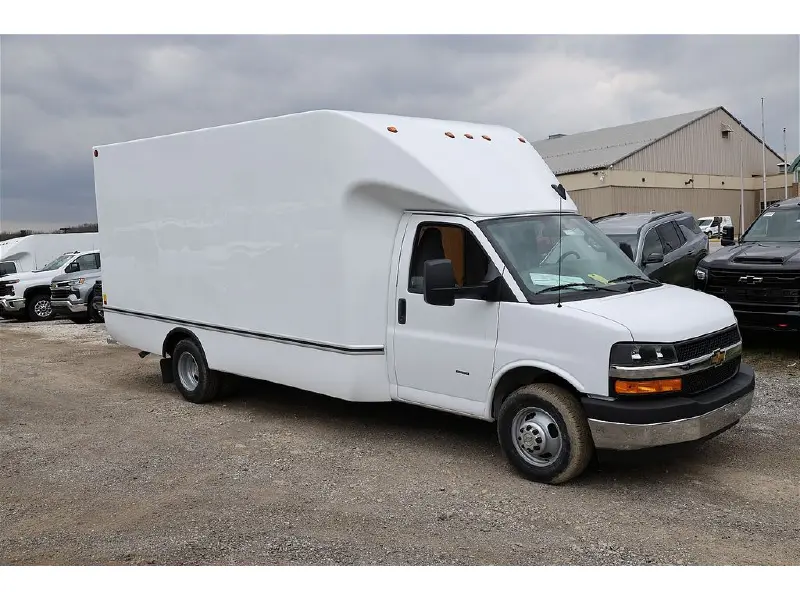 2026 CHEVROLET Express 3500