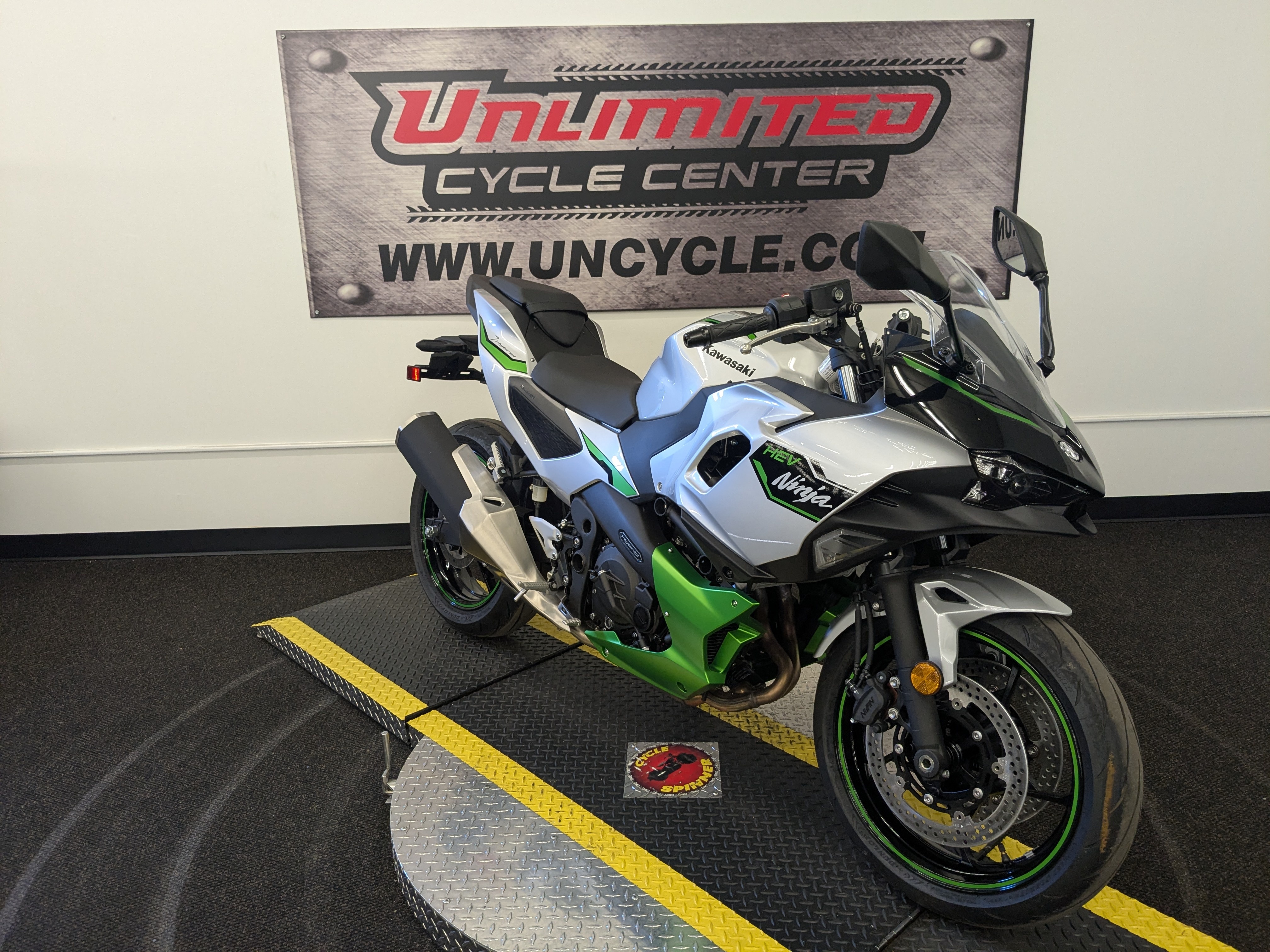 2024 Kawasaki Ninja 7 Hybrid ABS HYBRID ABS in Tyrone, PA