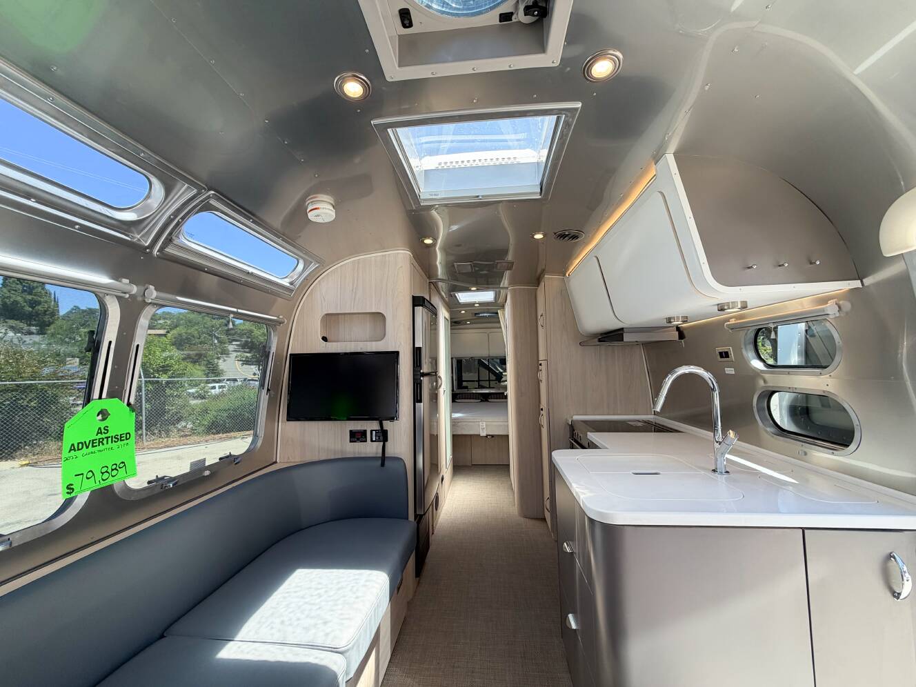 A photo of this 2022 Airstream GLOBETROTTER 27FB