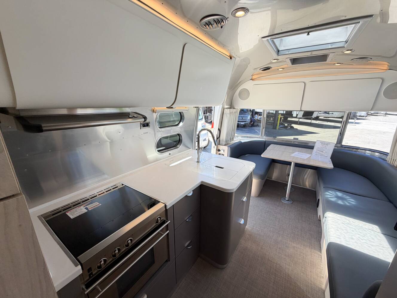 A photo of this 2022 Airstream GLOBETROTTER 27FB