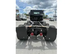 2027 VOLVO VHD