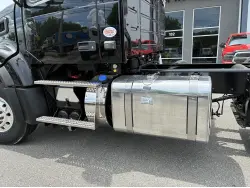 2027 VOLVO VHD