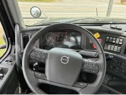 2027 VOLVO VHD