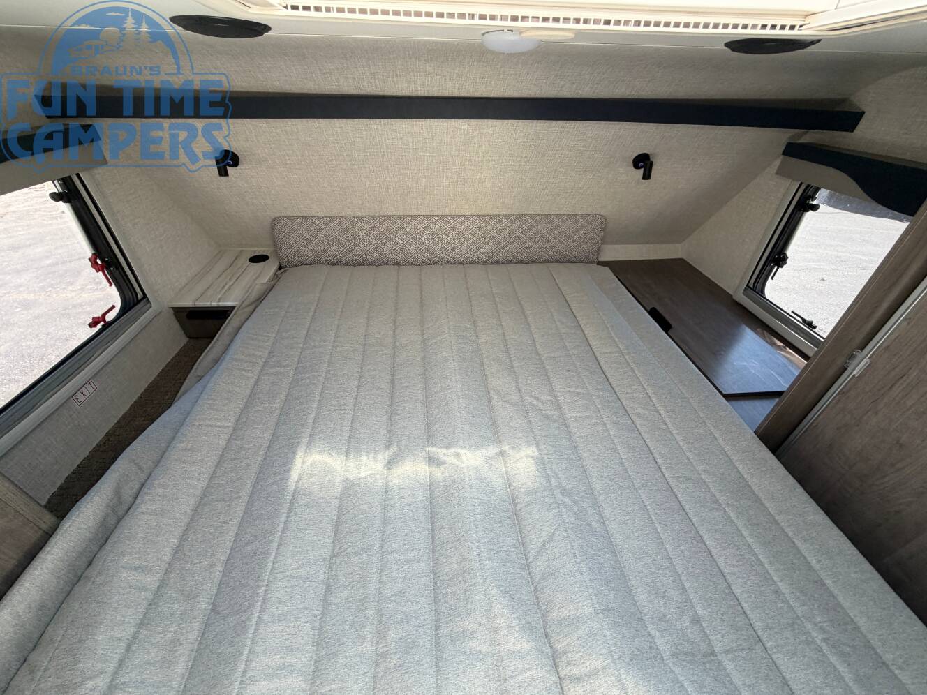 A photo of this 2026 Lance 975 TRUCK CAMPER
