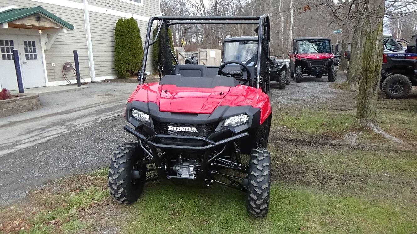 A photo of this 2026 Honda Pioneer 700