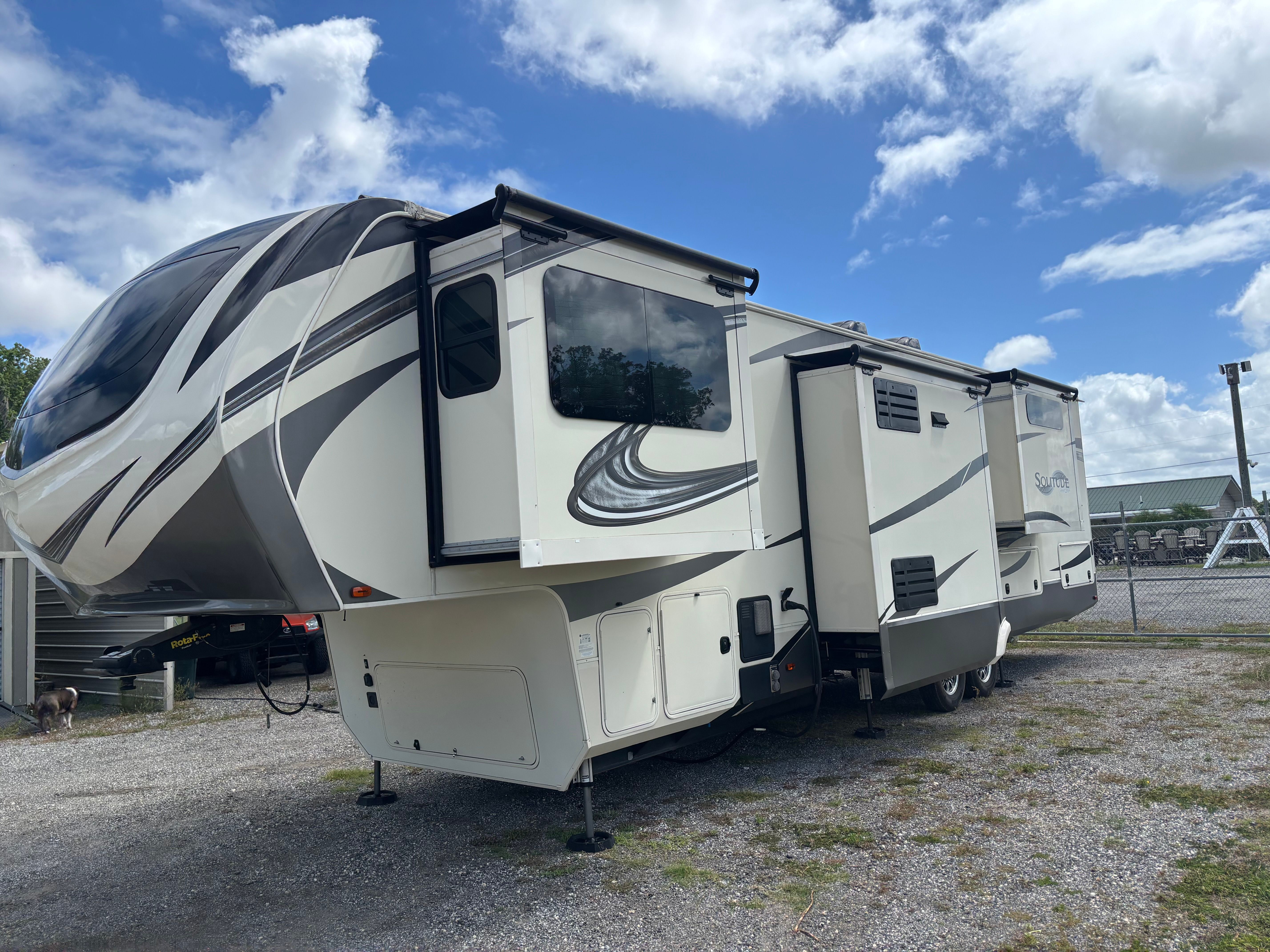 2019 Grand Design SOLITUDE 380FL-R RV