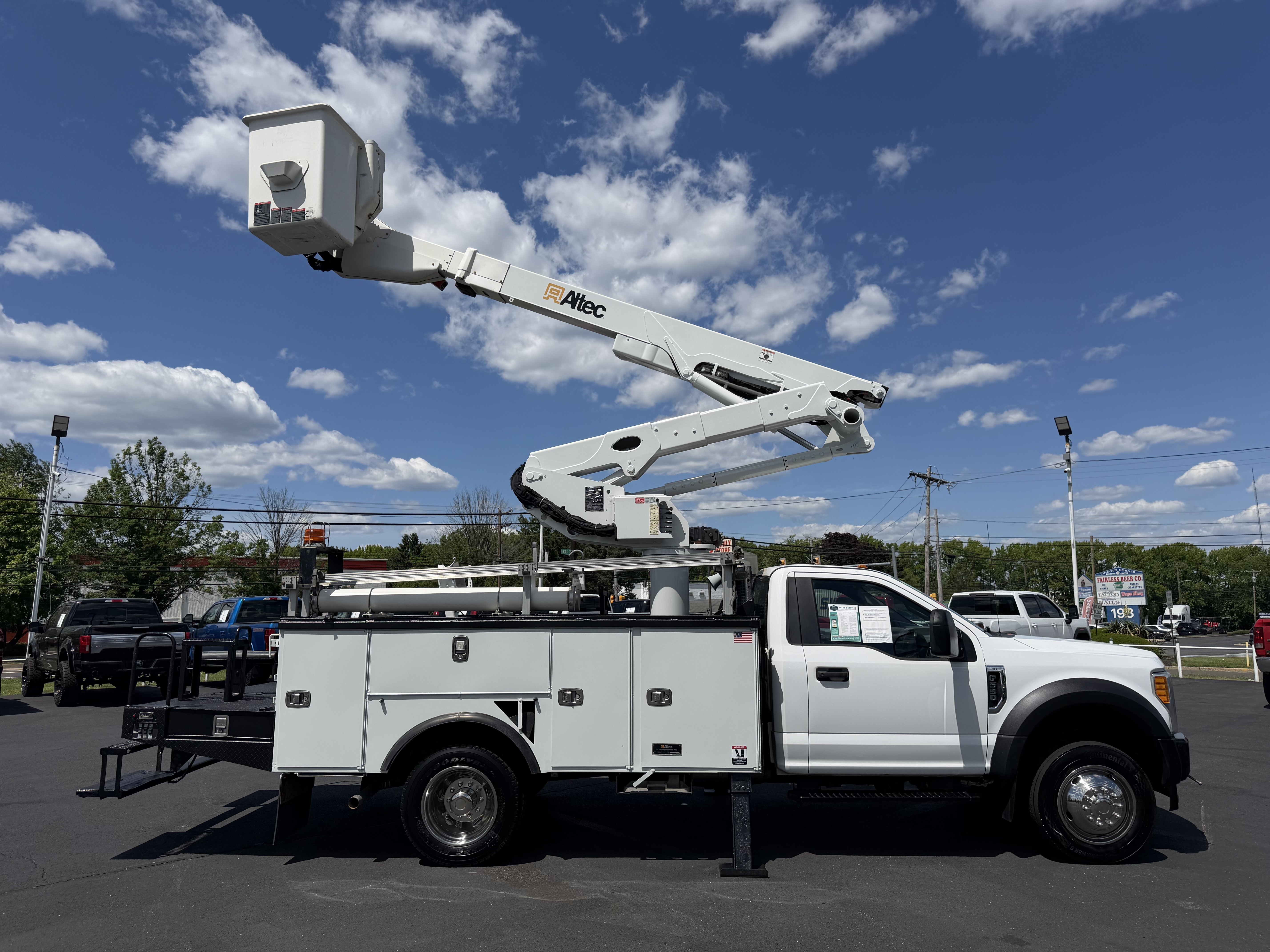 2017 FORD F550 in Fairless Hills, PA
