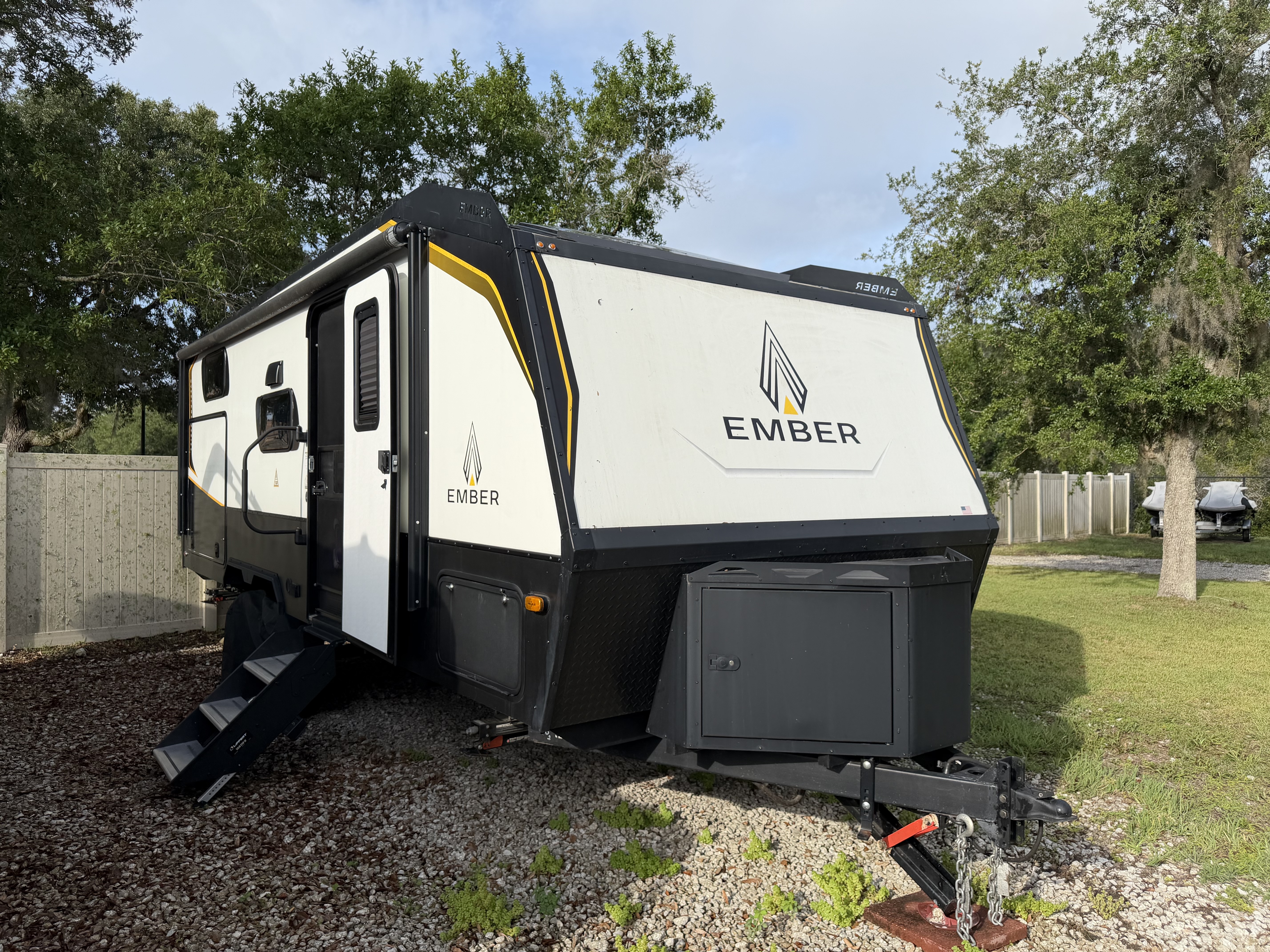 2023 Ember Rv OVERLAND SERIES 221MSL RV