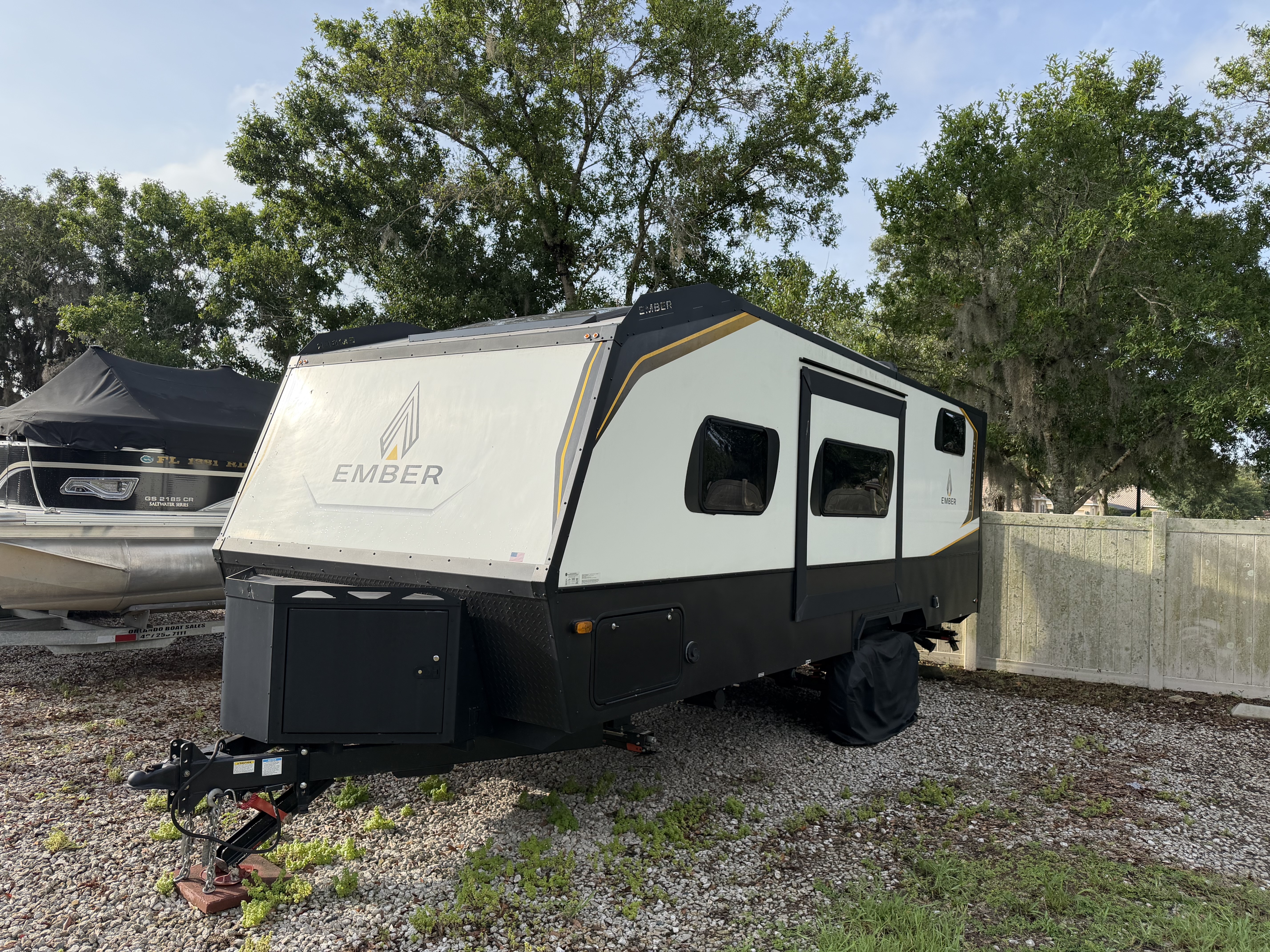 2023 Ember Rv OVERLAND SERIES 221MSL in mount dora FL