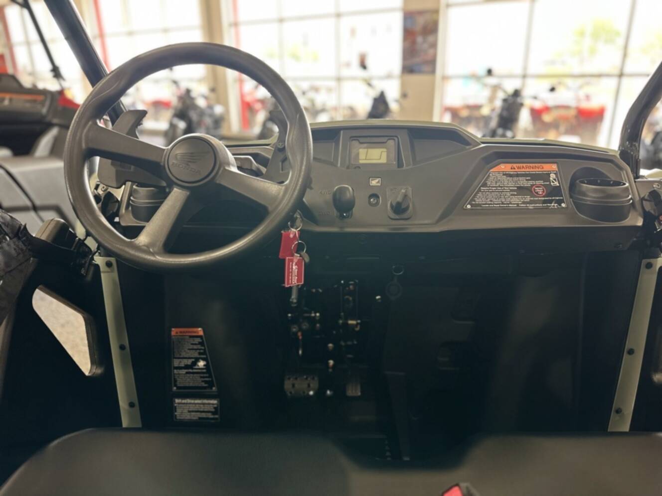 A photo of this 2026 Honda SXS 520