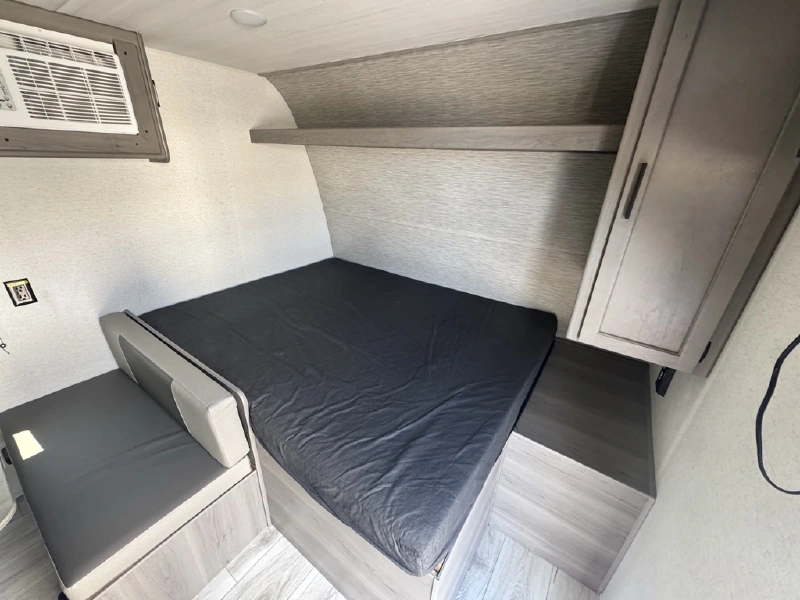2025 KEYSTONE HIDEOUT 175BH