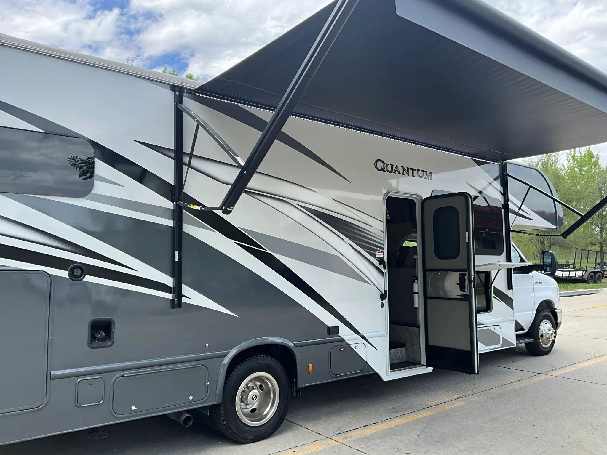 2023 Thor Motor Coach QUANTUM WS31 in blair NE