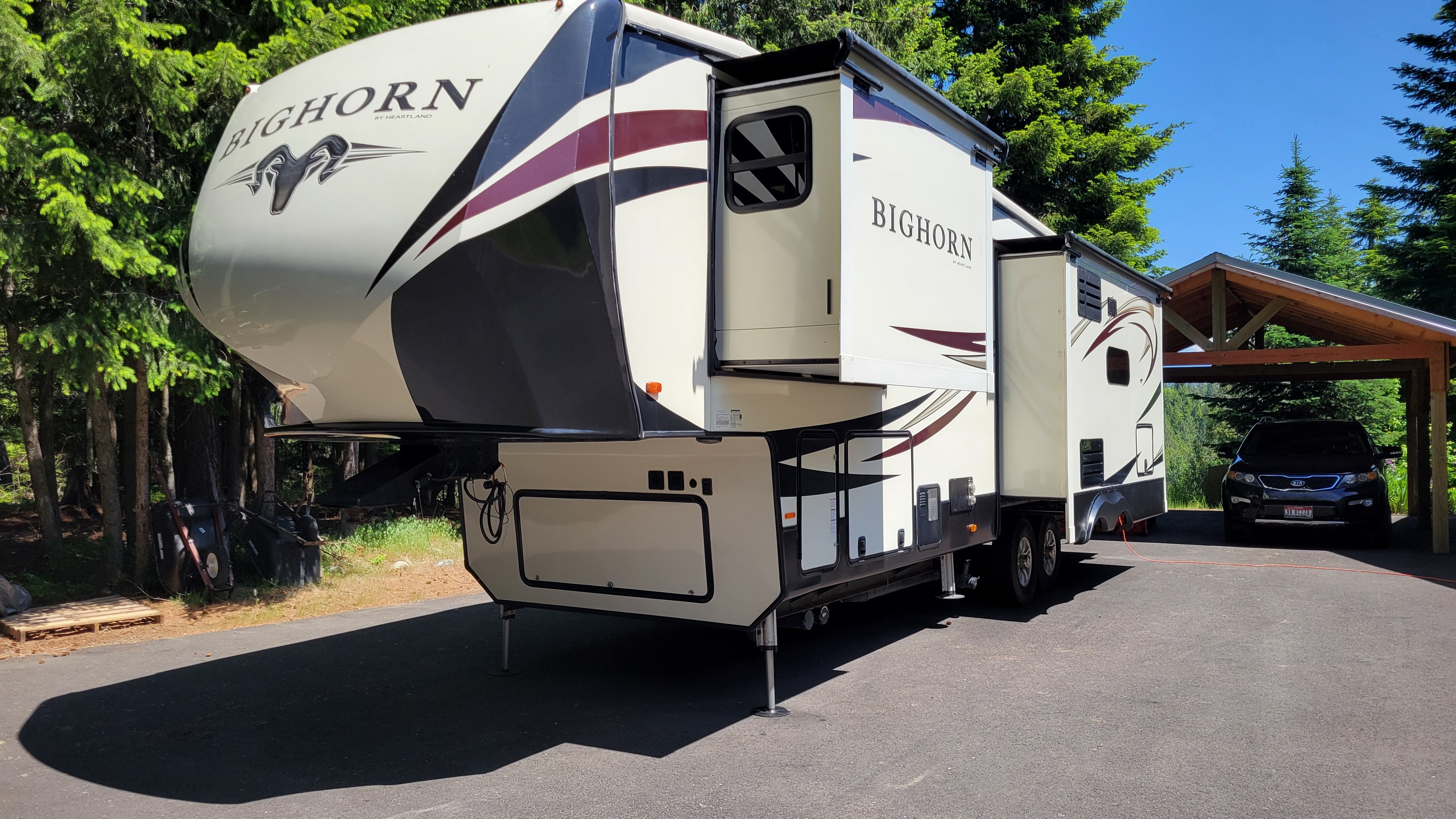 2017 Heartland BIGHORN 3270RS RV