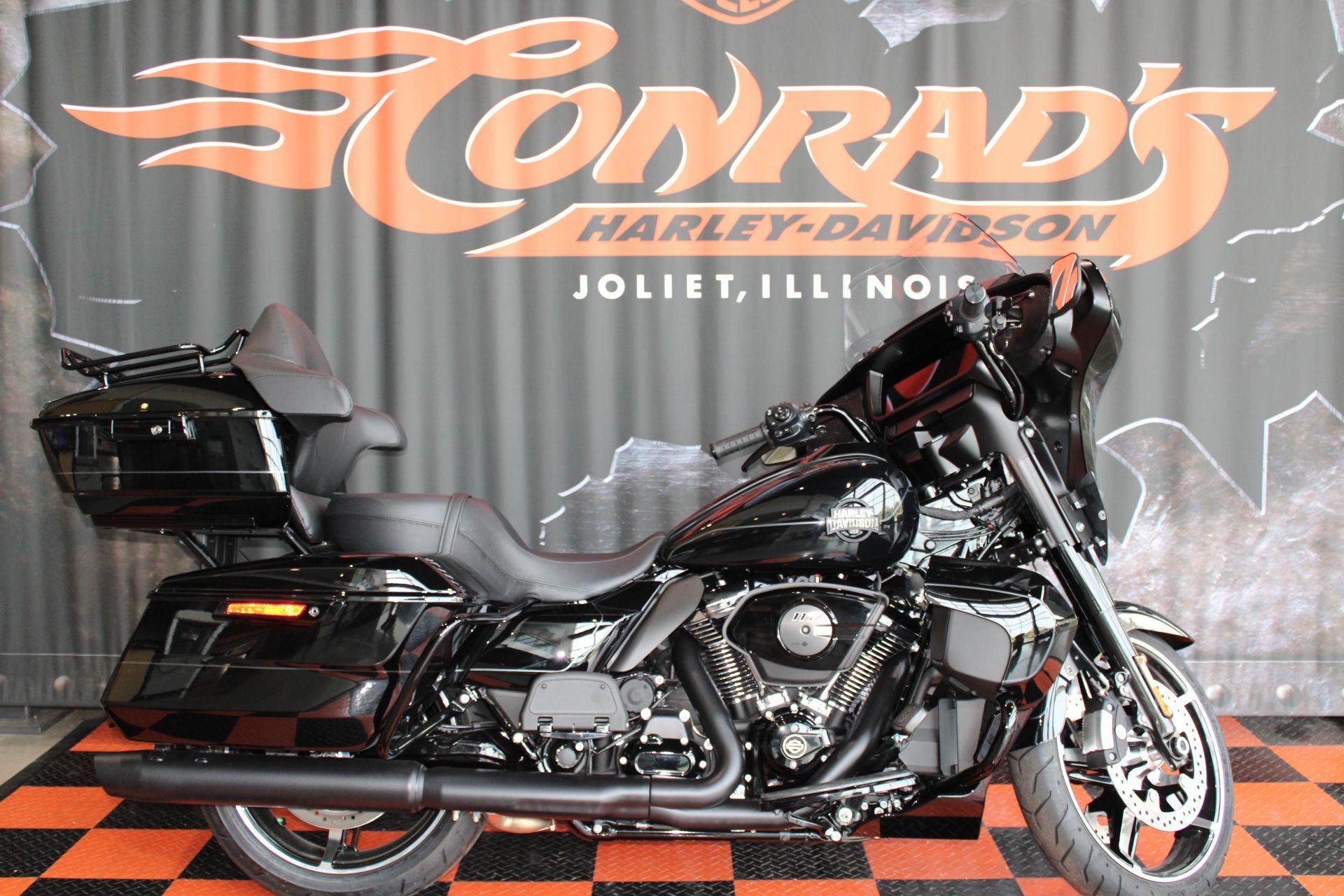 2025 Harley-Davidson Street Glide® Ultra BASE in Shorewood, IL