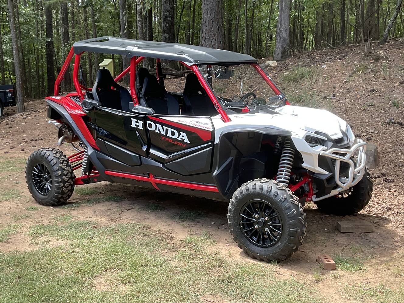 A photo of this 2024 Honda TALON 1000R-4 FOX LIVE VALVE