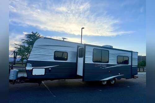 2018 Prime Time AVENGER ATI 27DBS in erie CO