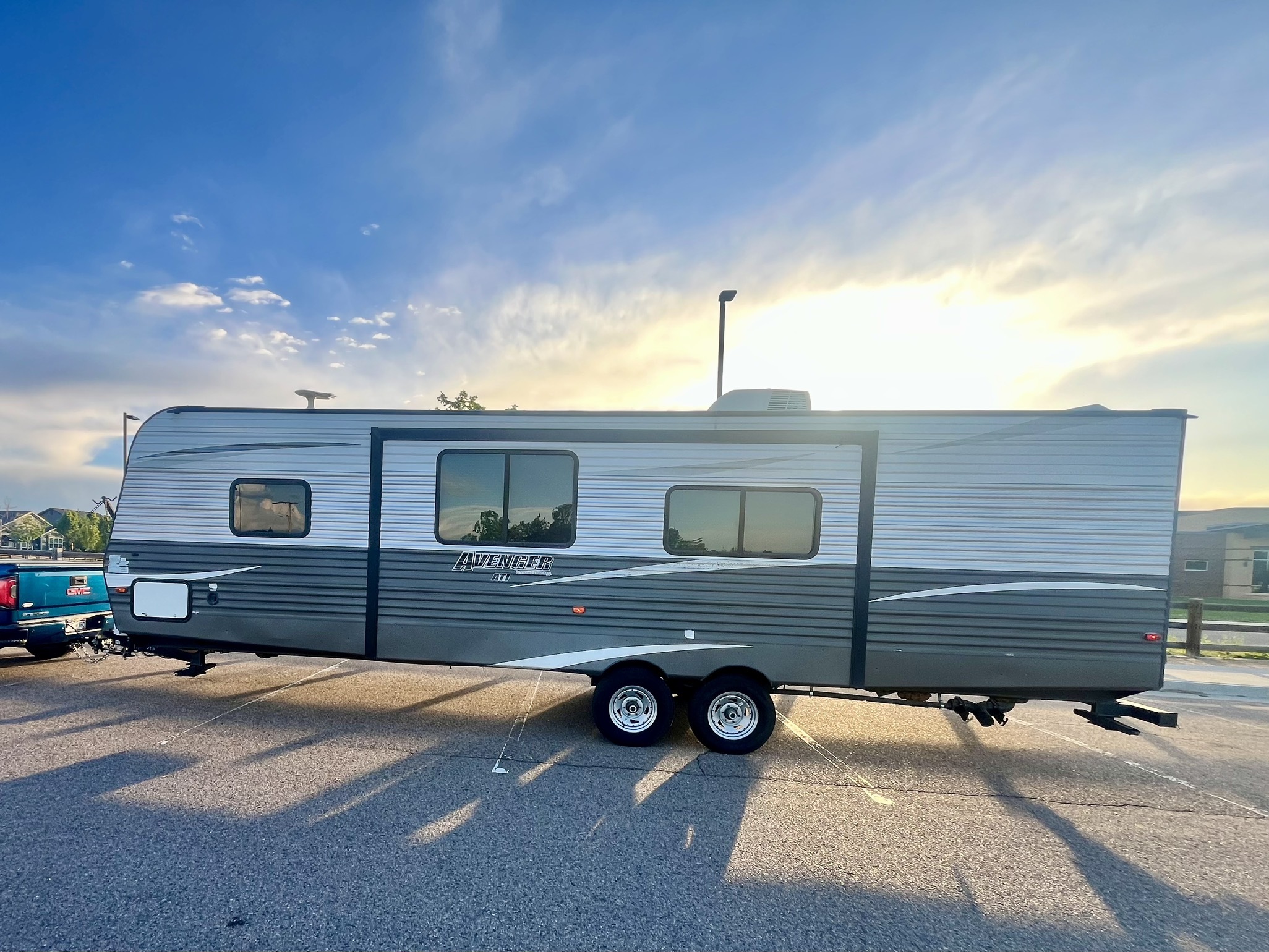 2018 Prime Time AVENGER ATI 27DBS RV