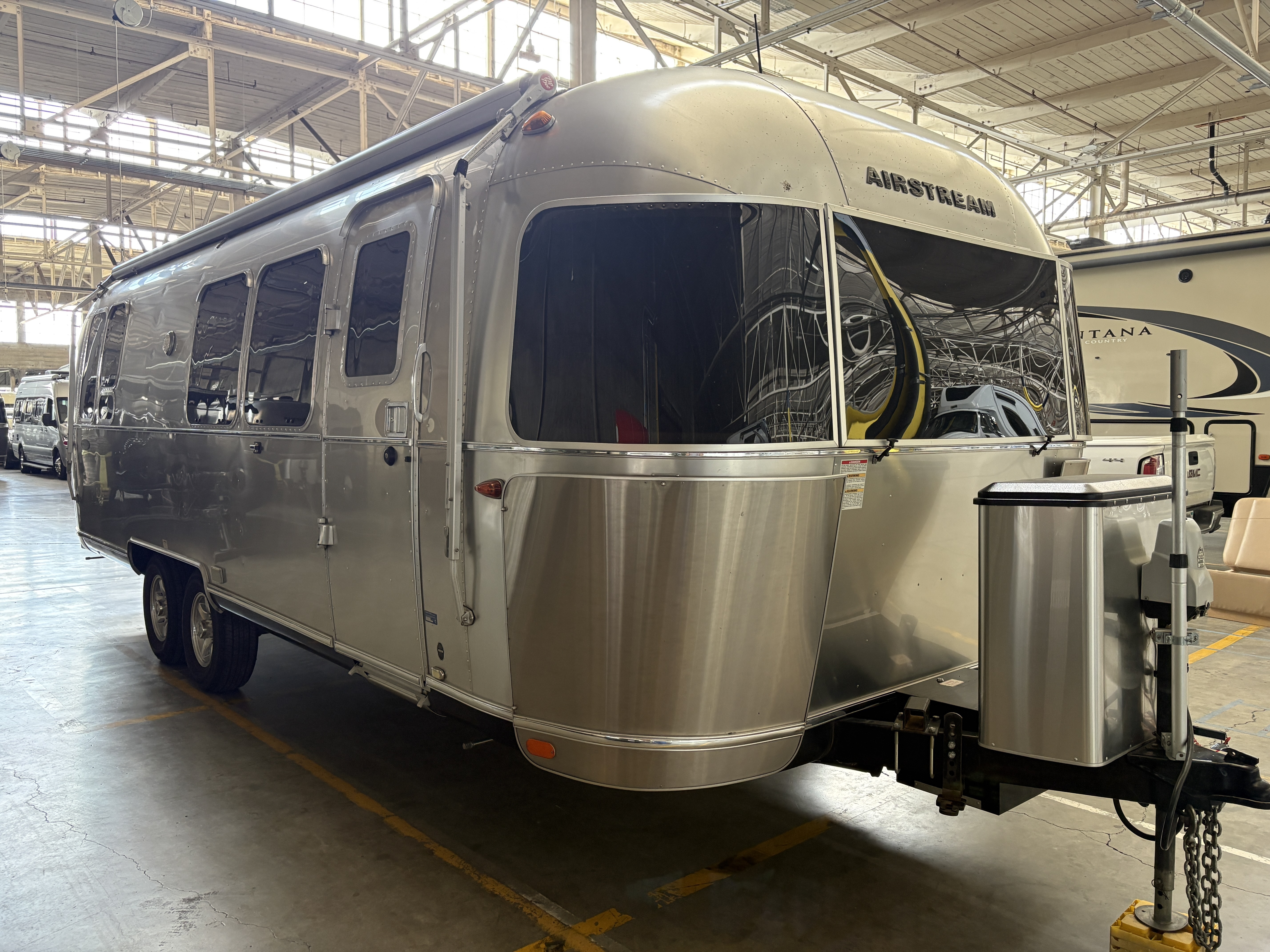 2017 Airstream FLYING CLOUD 28RB in el sobrante CA