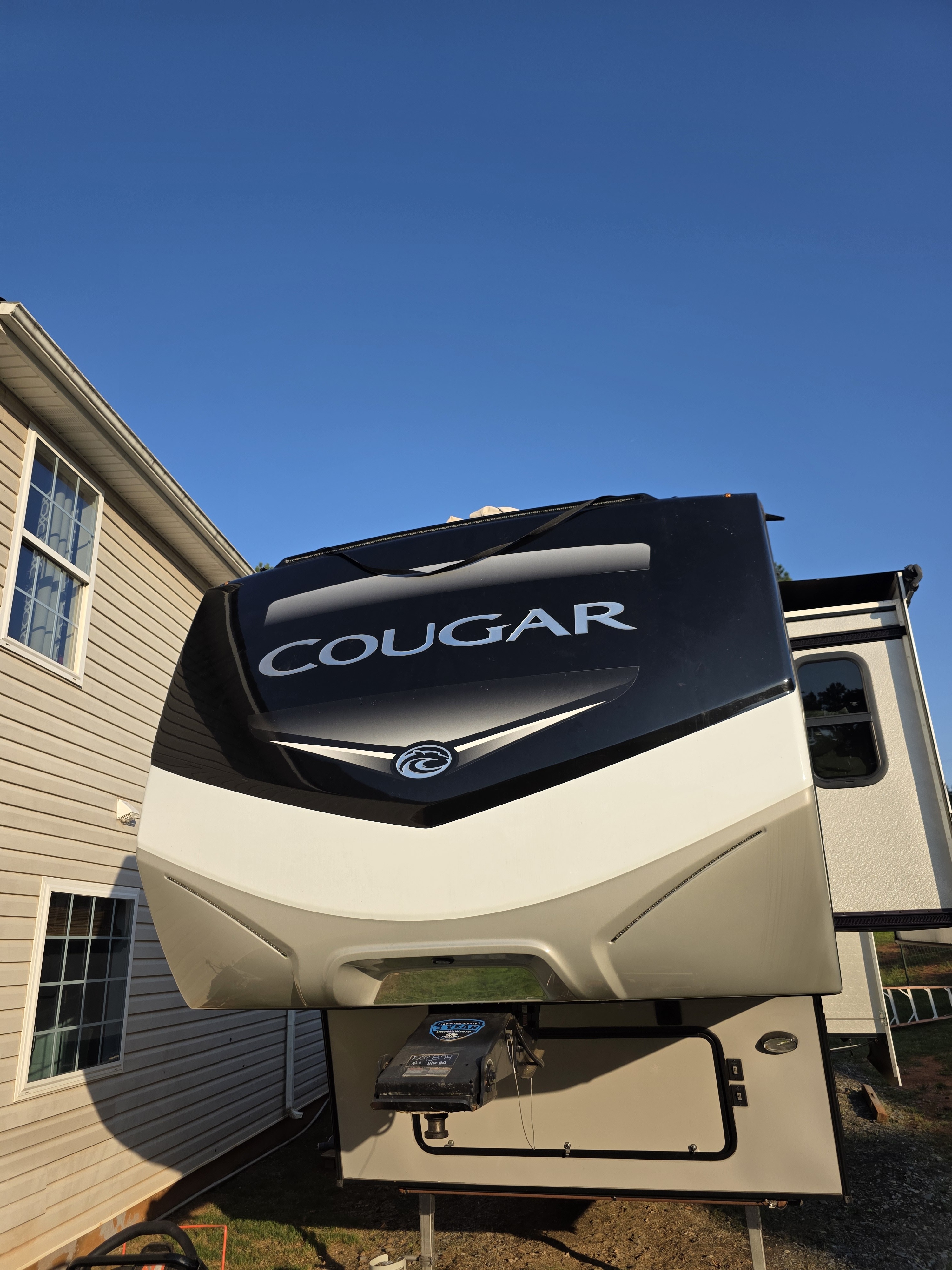 2022 Keystone COUGAR 368MBI RV