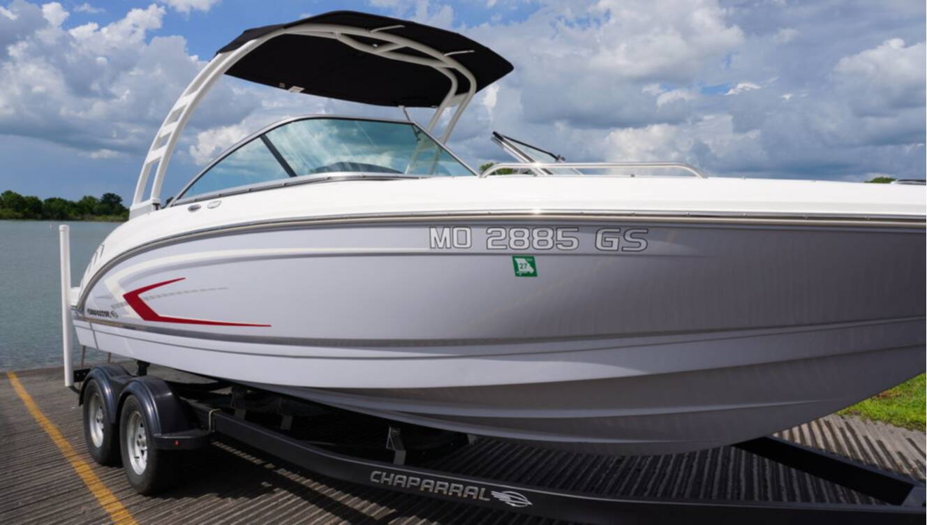 A photo of this 2023 Chaparral 23 SSi