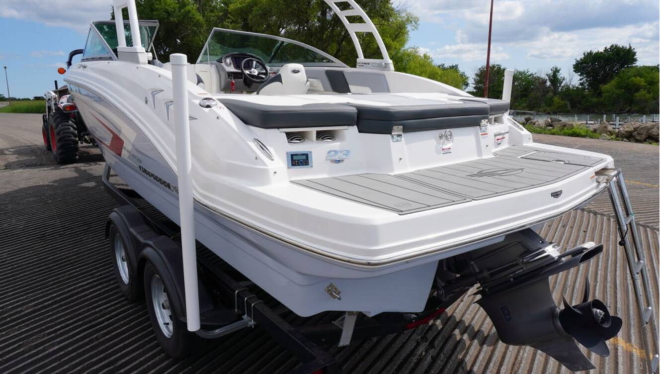 A photo of this 2023 Chaparral 23 SSi
