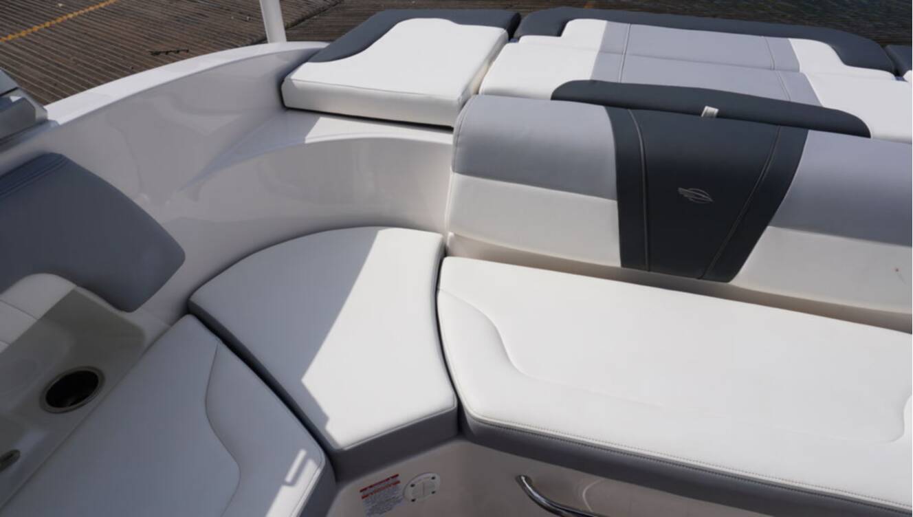 A photo of this 2023 Chaparral 23 SSi