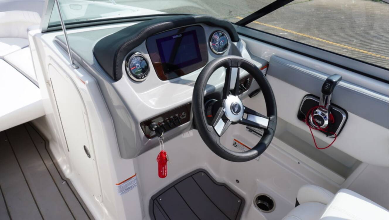 A photo of this 2023 Chaparral 23 SSi