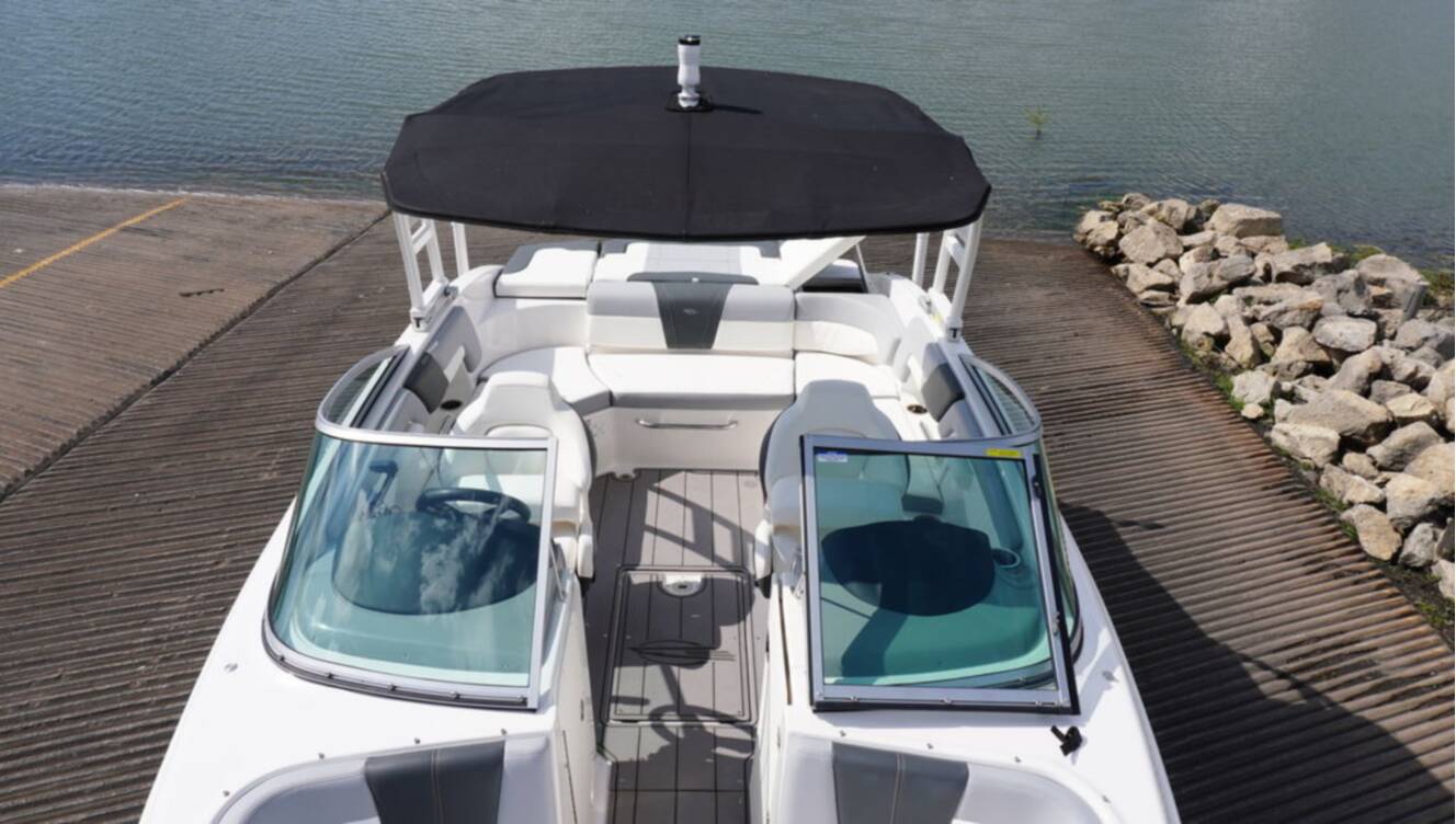 A photo of this 2023 Chaparral 23 SSi