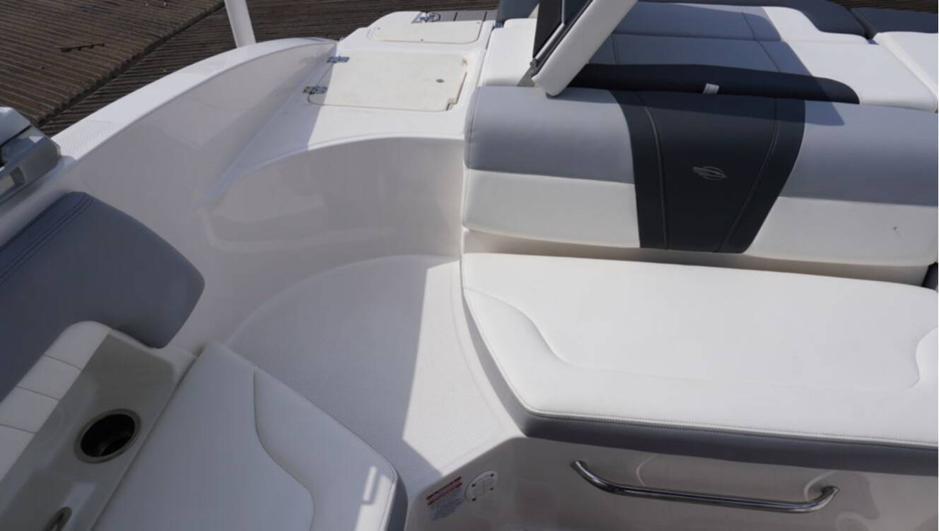 A photo of this 2023 Chaparral 23 SSi