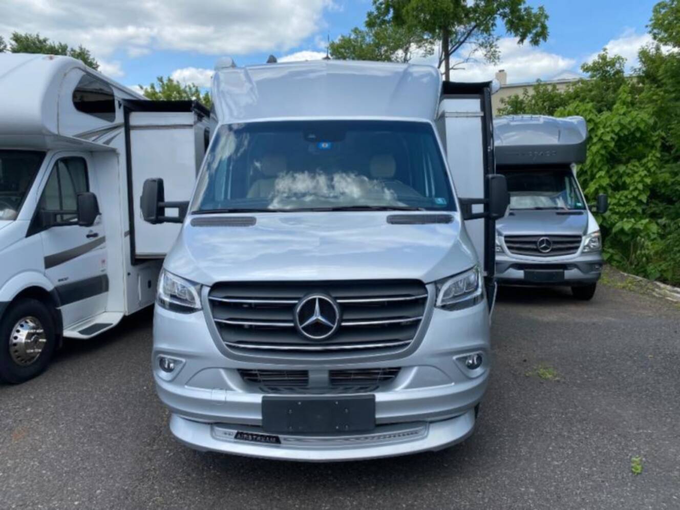 A photo of this 2023 Airstream Atlas Murphy Suite