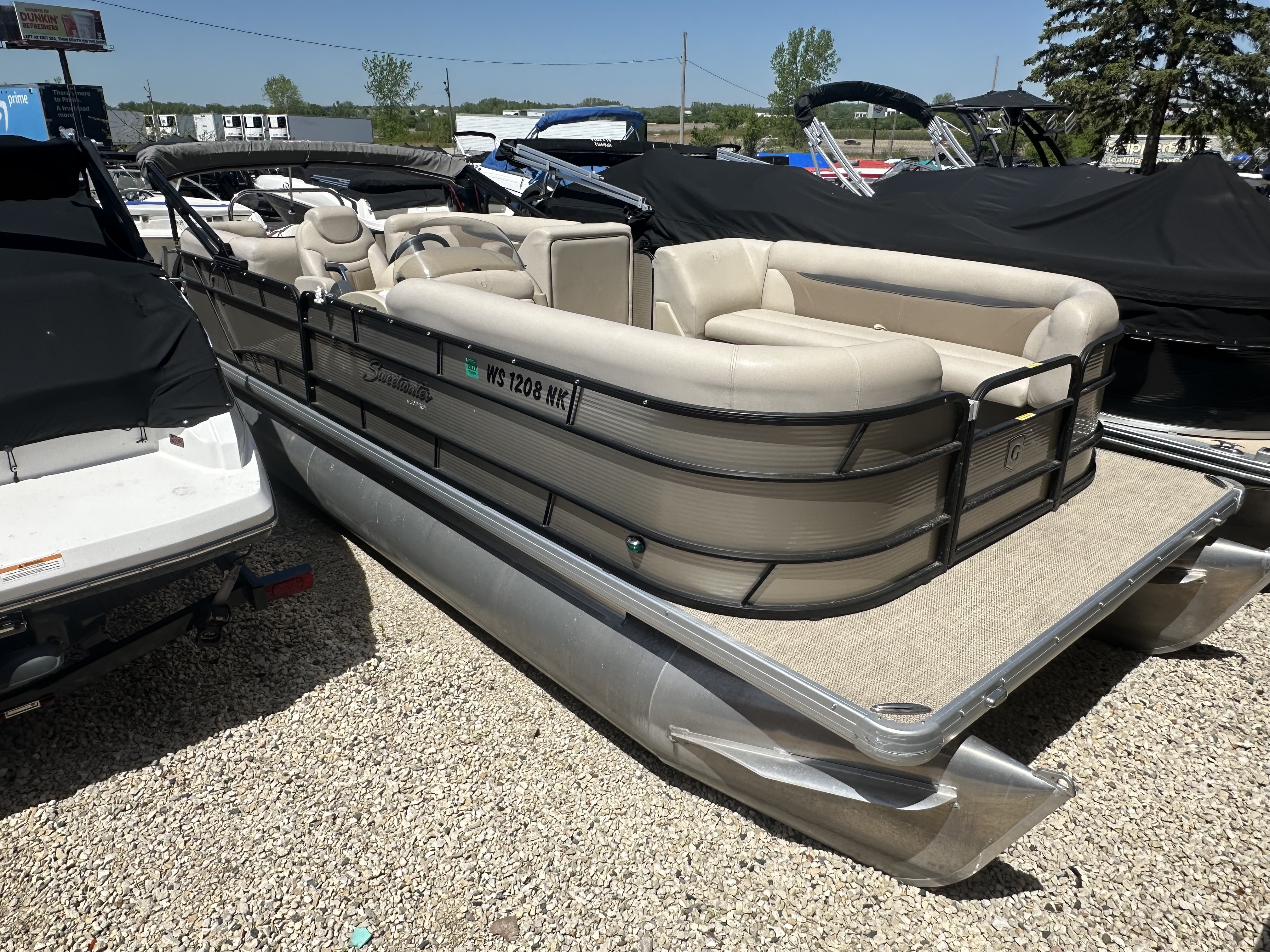 2017 Godfrey SWEETWATER 2486 SB in pewaukee WI