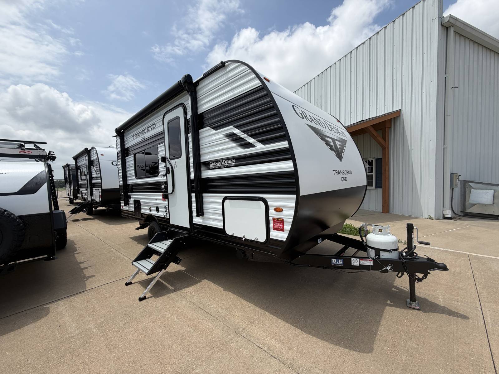 2026 Grand Design TRANSCEND ONE 151RB in abilene KS