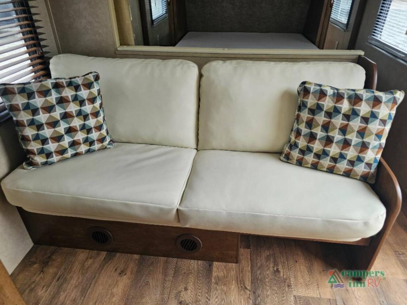 A photo of this 2016 Forest River Rv Salem 261BHXL