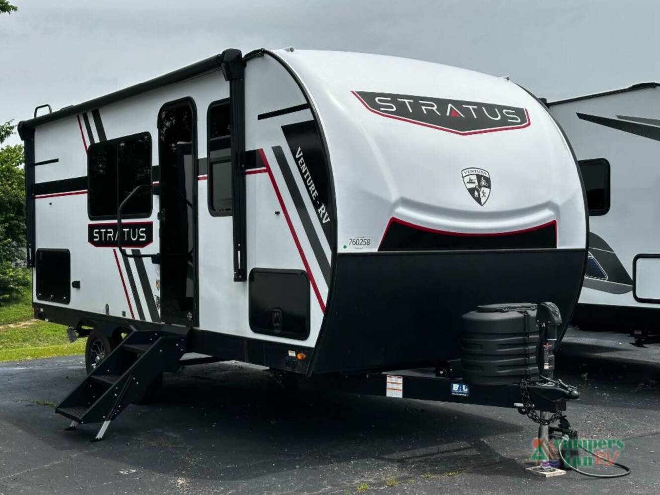 A photo of this 2026 Venture Rv Stratus 200VRB