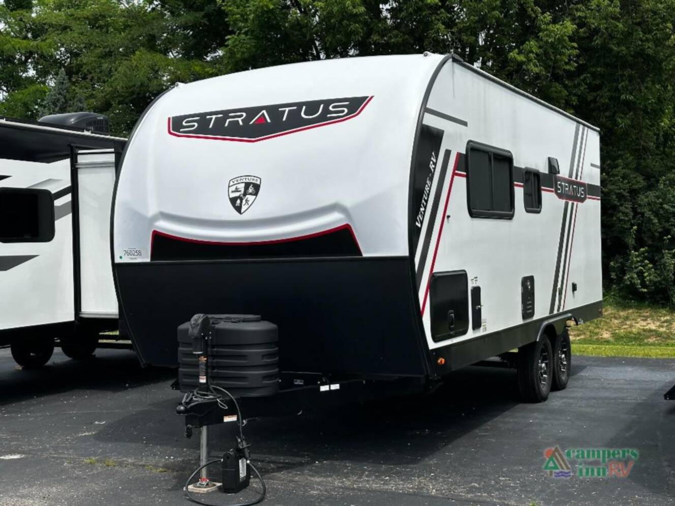 A photo of this 2026 Venture Rv Stratus 200VRB