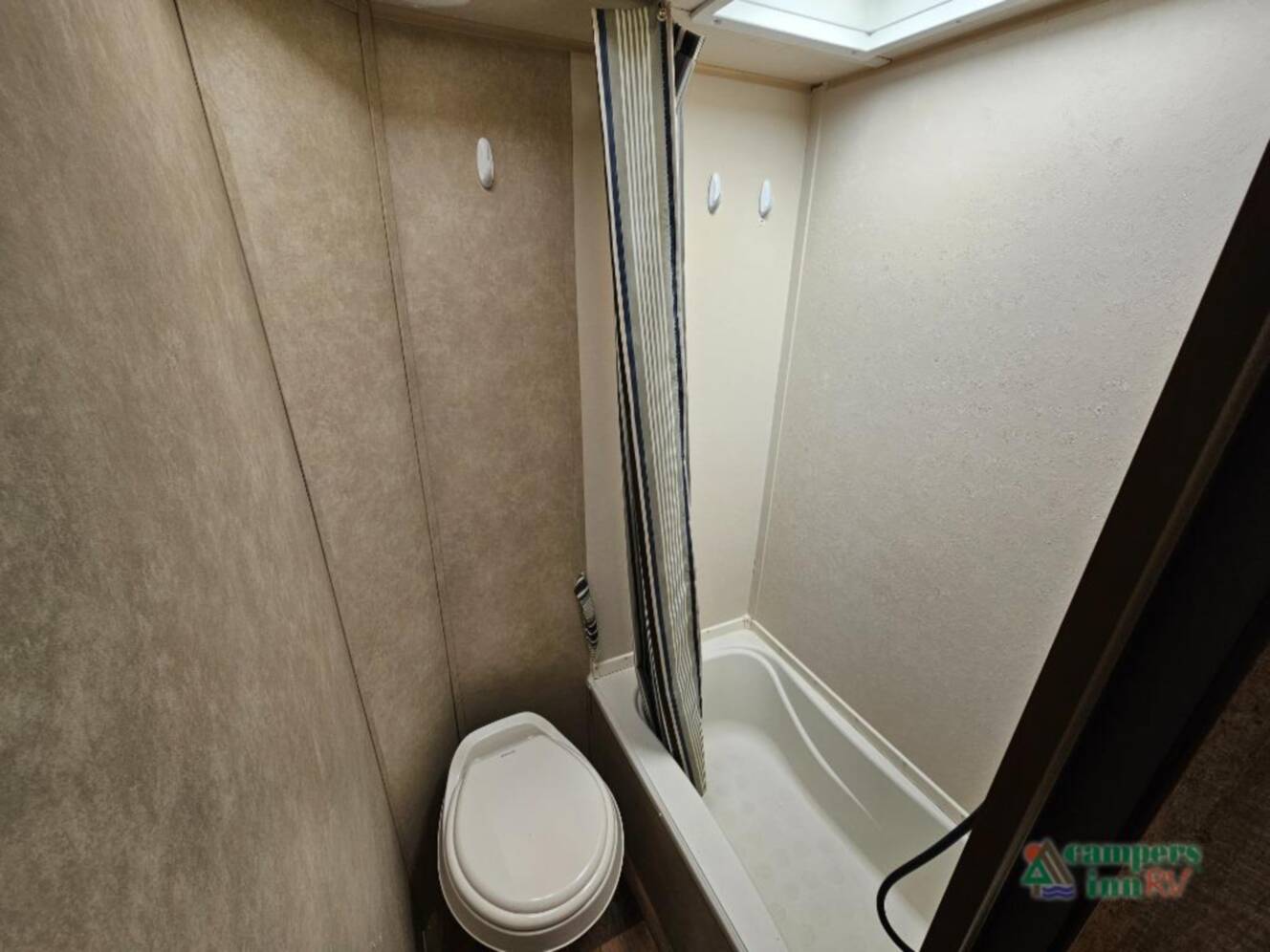 A photo of this 2016 Forest River Rv Salem 261BHXL