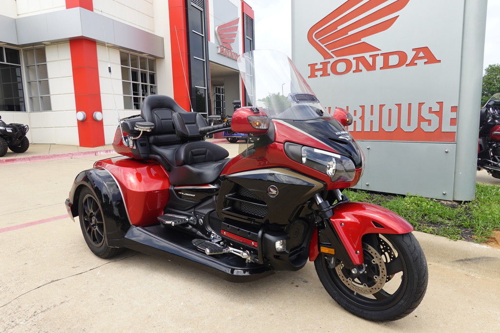 Red Classic / Vintage Motorcycles For Sale Near Grapevine, TX