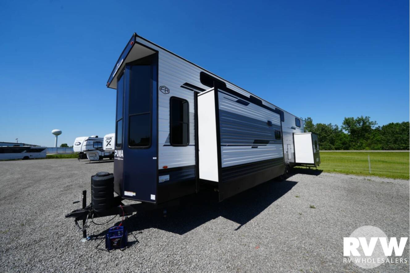 A photo of this 2027 Palomino Puma Vista Lofts 402LFT
