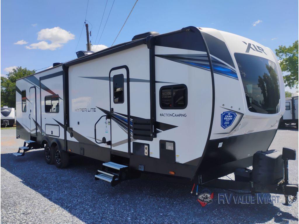 2022 Forest River Rv XLR Hyper Lite 3310 in manheim PA