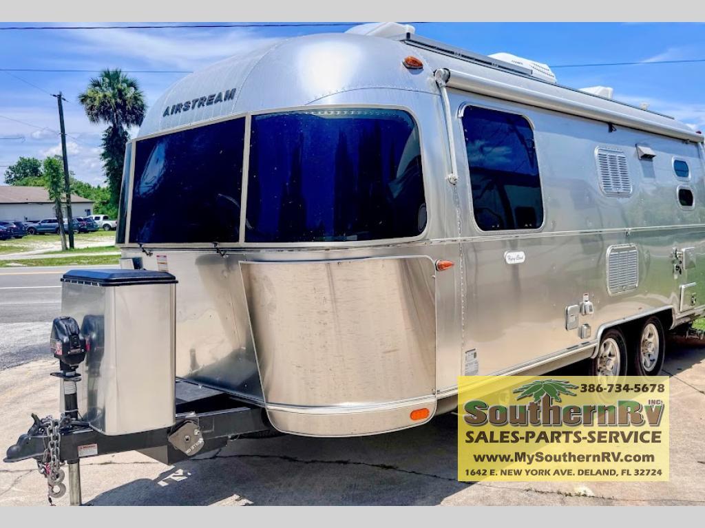 2020 Airstream Flying Cloud 23FB in deland FL
