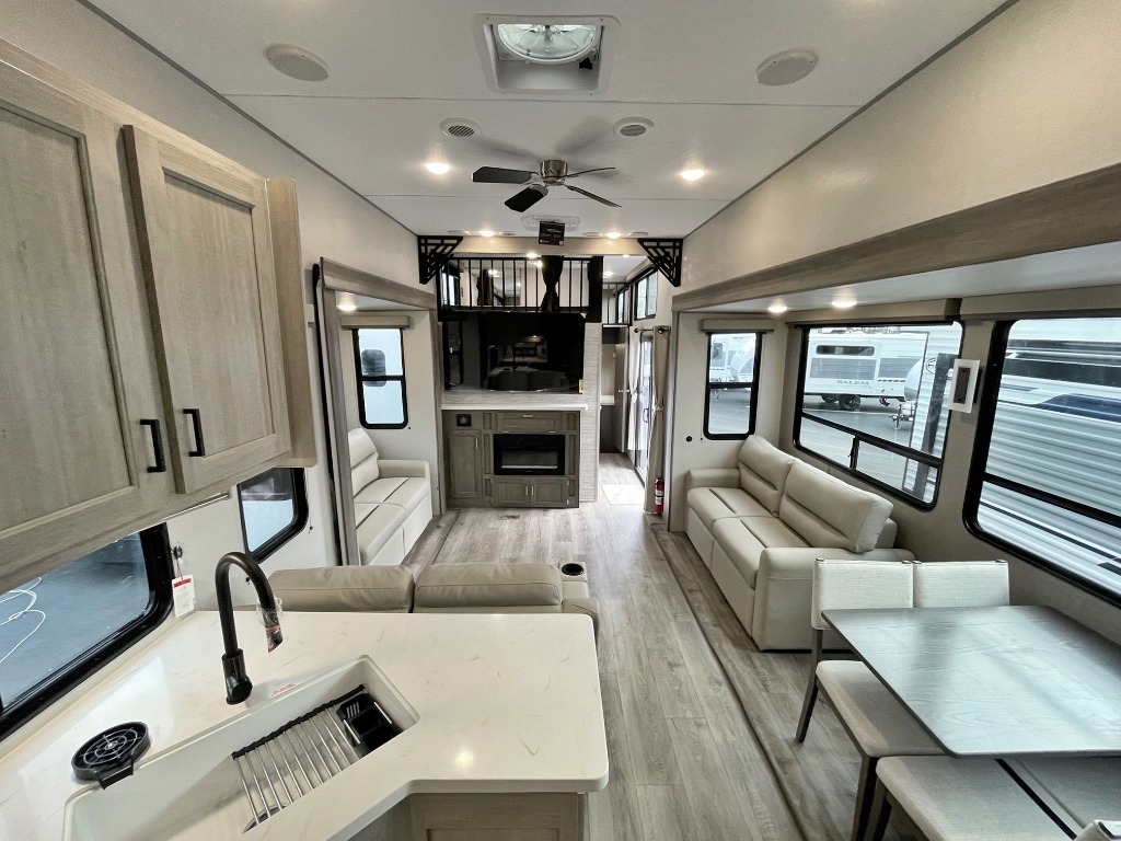 2026 Coachmen Rv Catalina Destination Series 44CONDO in huntsville AL