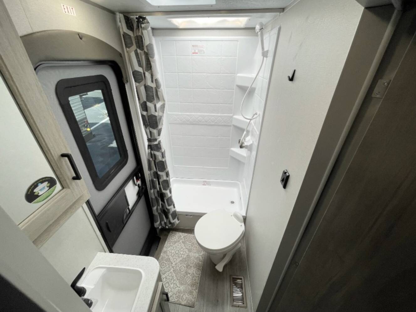 A photo of this 2026 Coachmen Rv Catalina Legacy Edition 273DBHCK